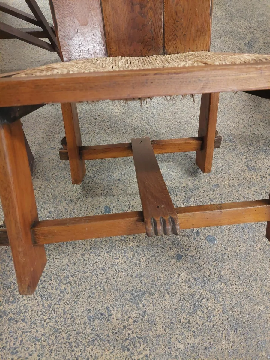 Pair oak arts and crafts chairs - Image 2
