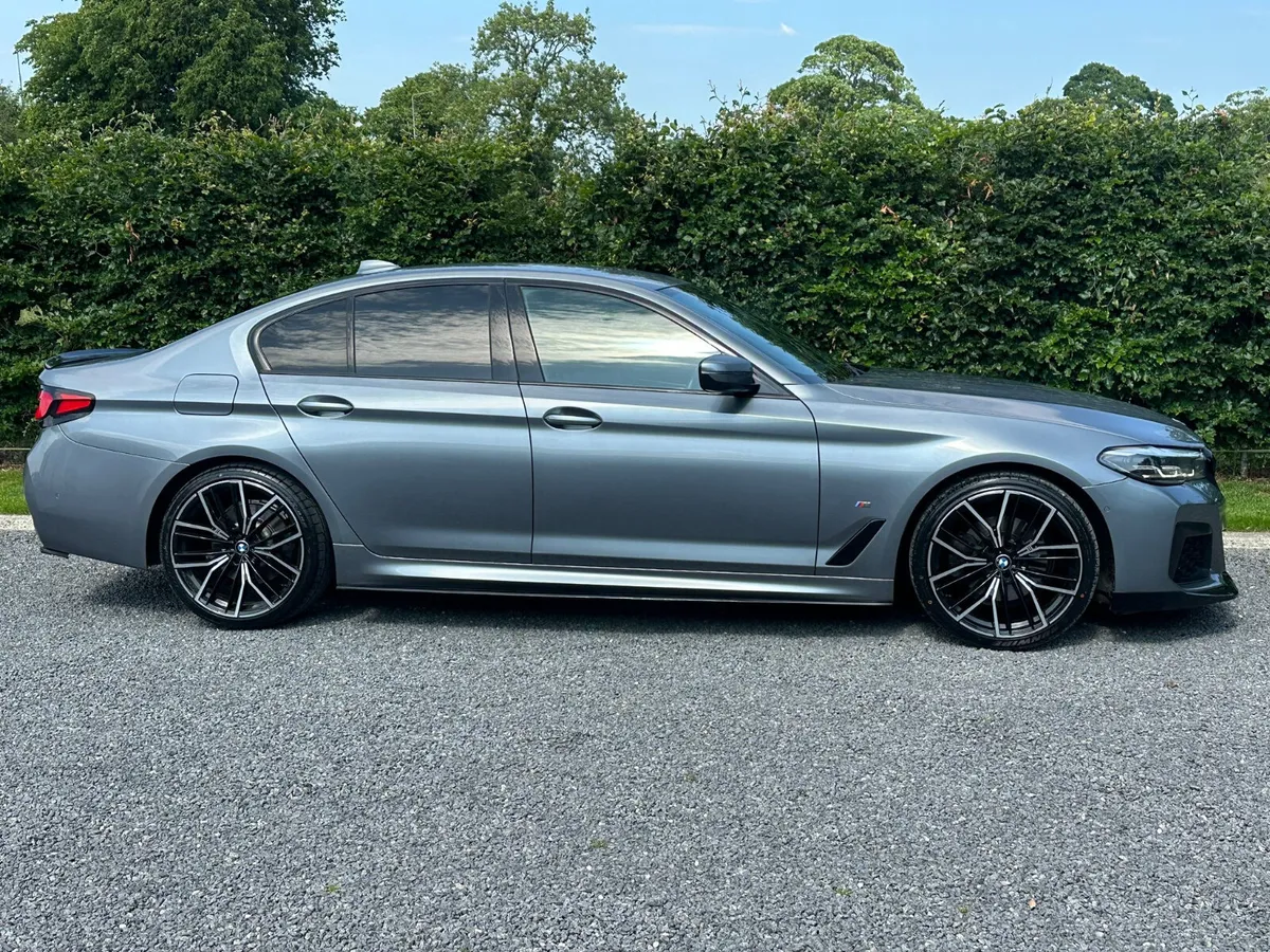 2020 BMW 520D M Sport LCI NEW SHAPE Mhev - Image 3