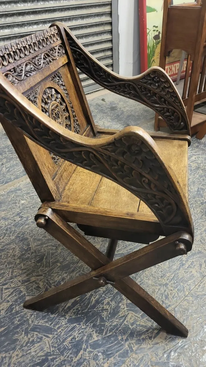 19th century carved oak Glastonbury chair - Image 2