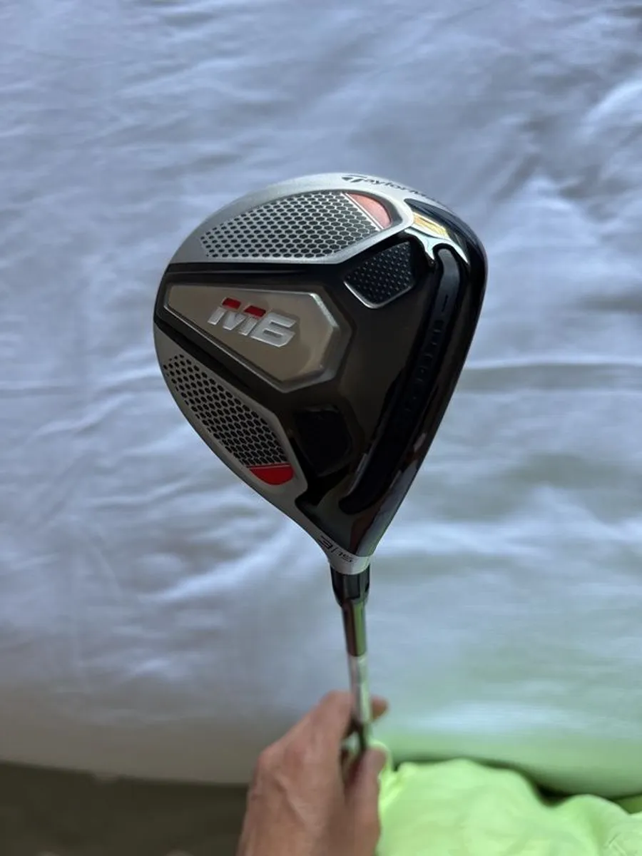 Golf Club Taylormade 3 Wood - Image 1