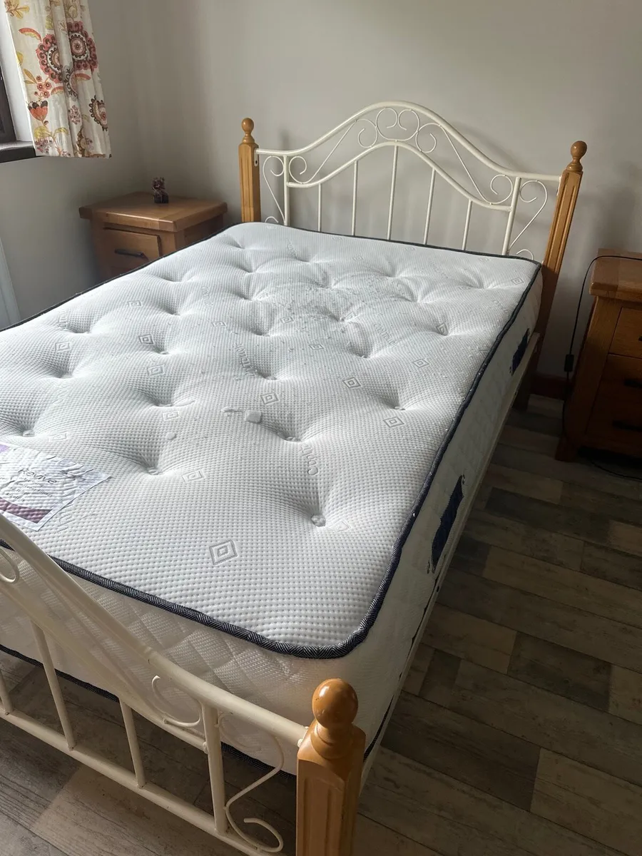 4 foot bed - Image 1