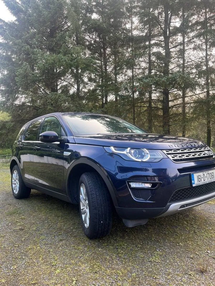 Land Rover Discovery Sport HSE - Image 1