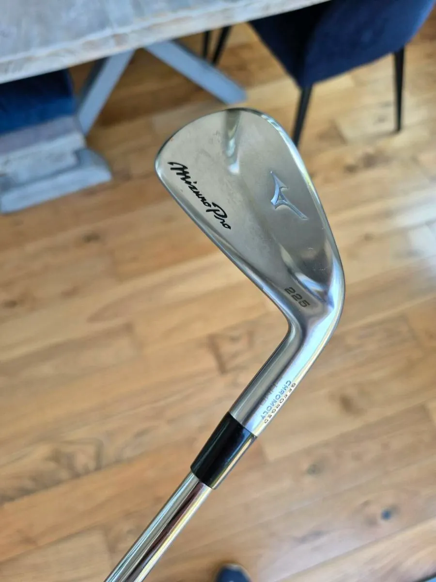 Mizuno Pro 225 3 iron x stiff - Image 3