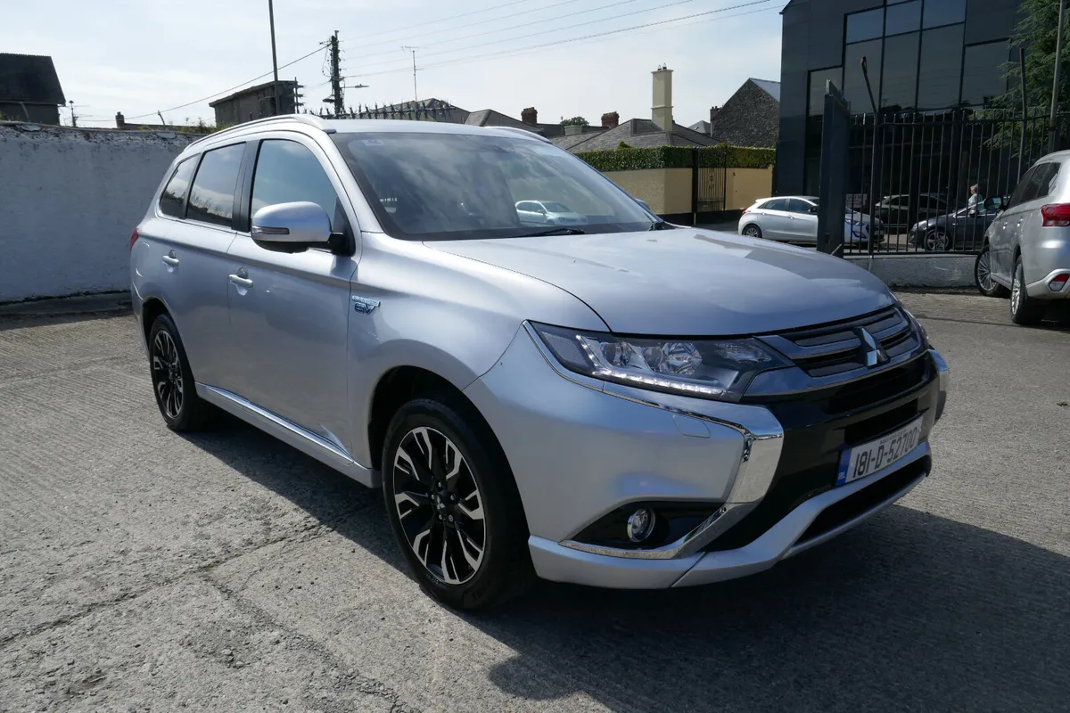 181, MITSUBISHI OUTLANDER 2.0 4H PHEV 200BHP 5 5DR - Image 1