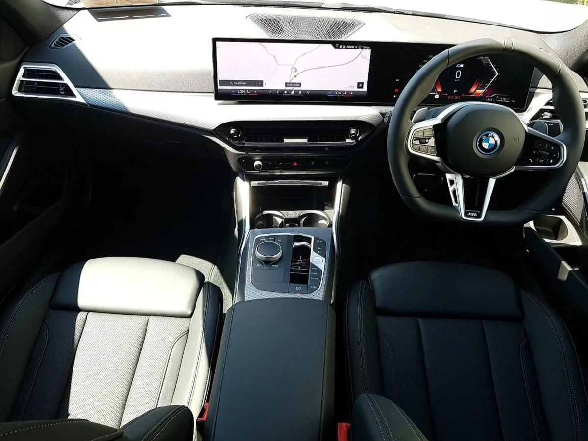 BMW 3 Series 330e M Sport - Image 4