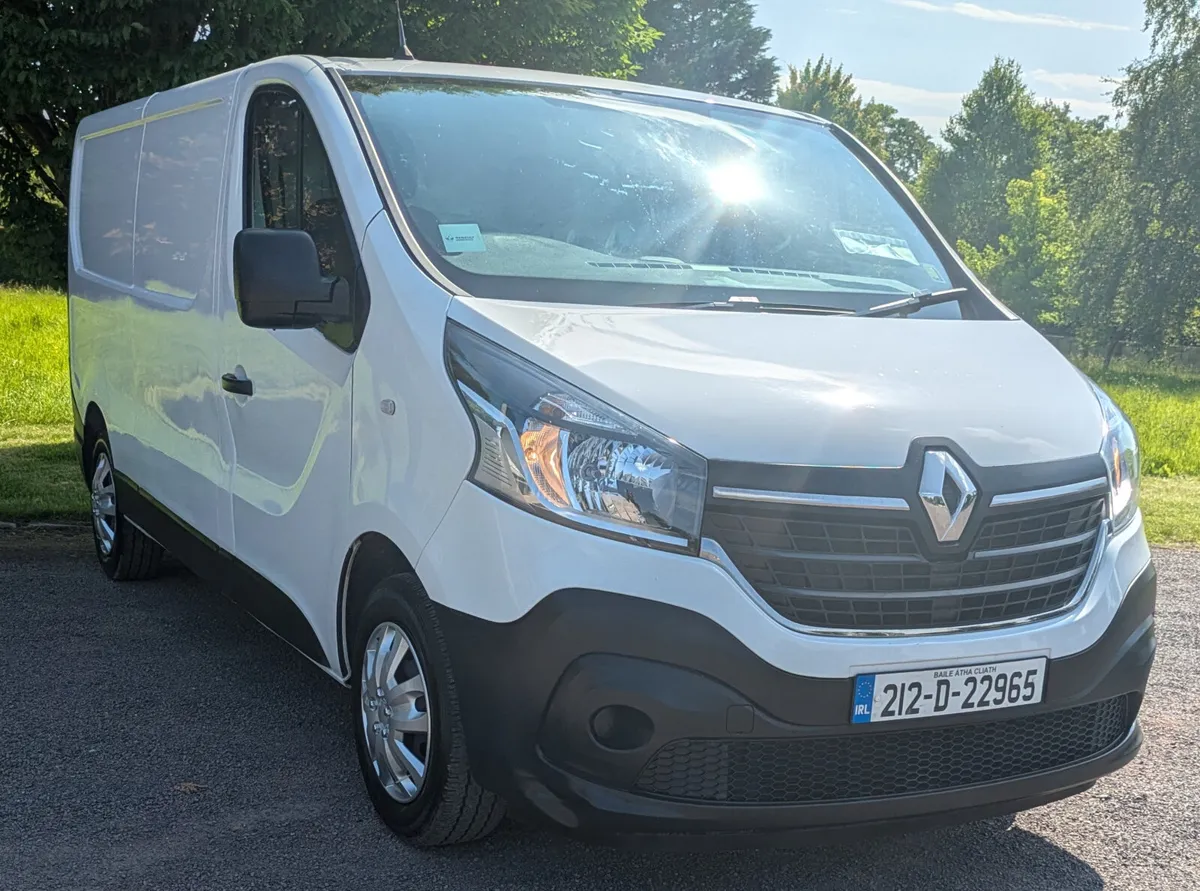 RENAULT TRAFIC ENERGY LL30 ENERGY 120 BUS - Image 1