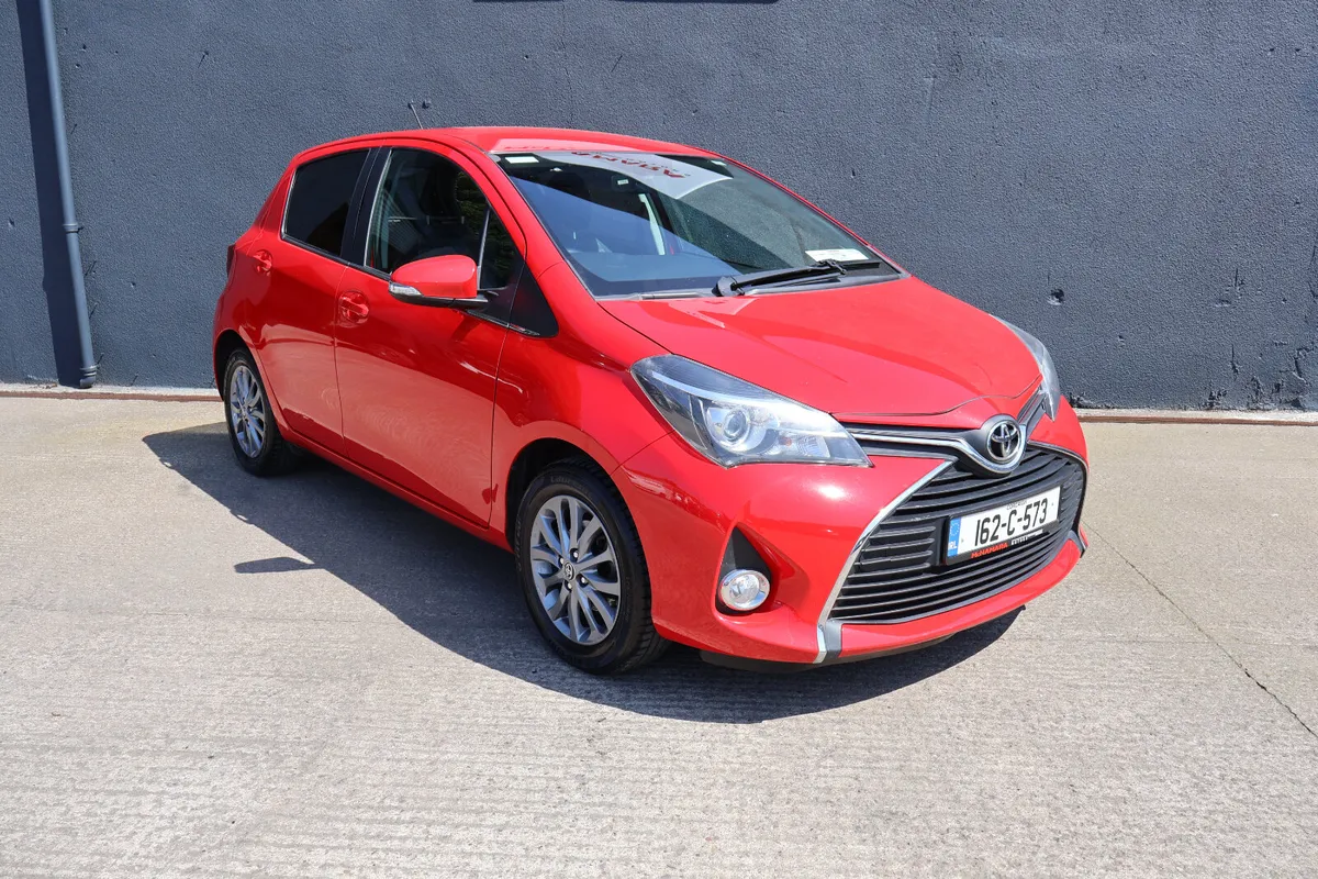 Toyota Yaris Sol Top Spec Low Mileage Exceptional! - Image 3