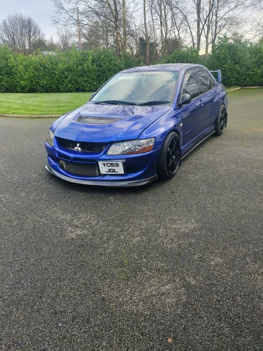 Mitsubishi evo Lancer 8 - Image 4