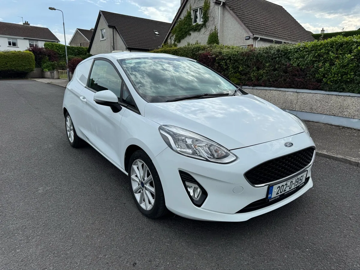 Ford fiesta Trend 2020 - Image 1