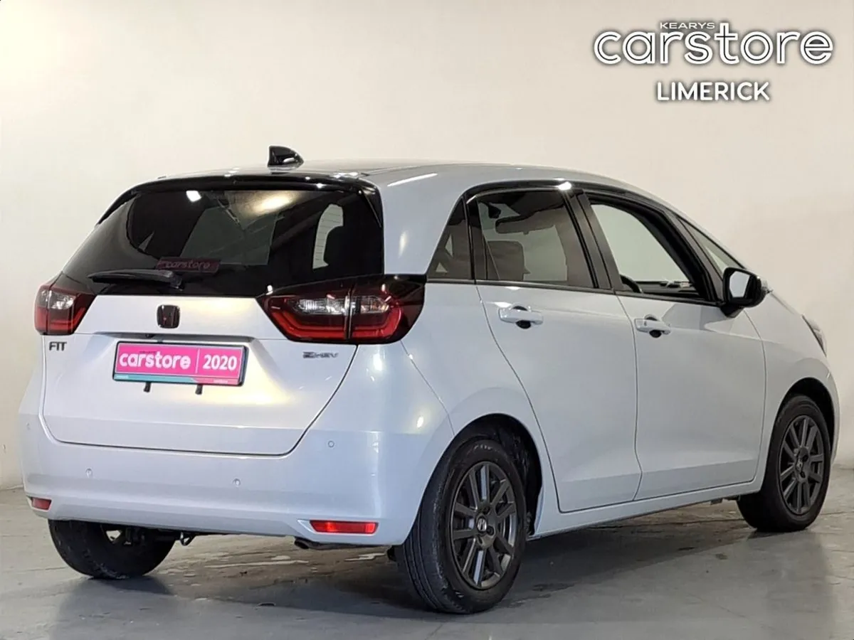 Honda Fit Hybrid - Image 3