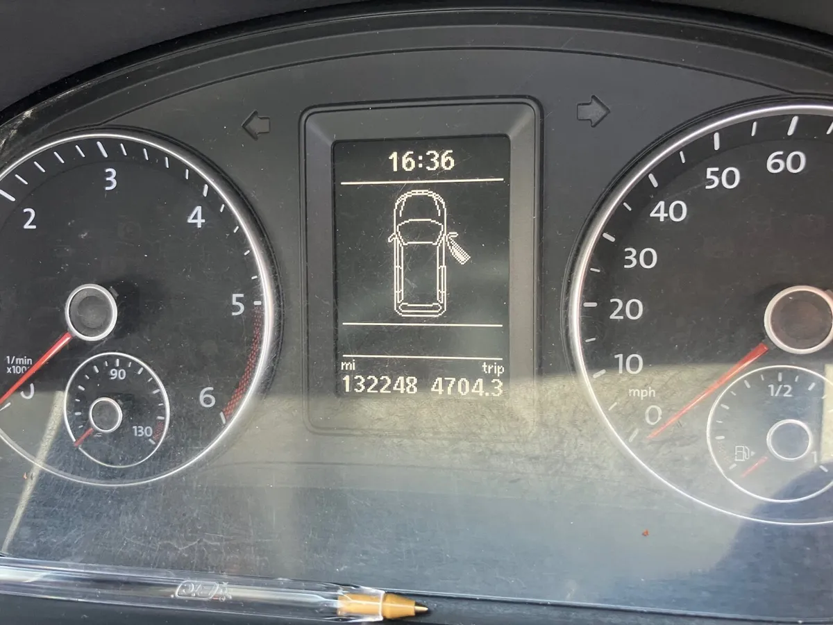 7-seater VW 141.. - Image 3