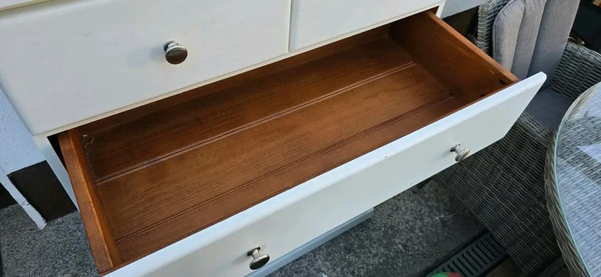 Chest of drawers - Image 4