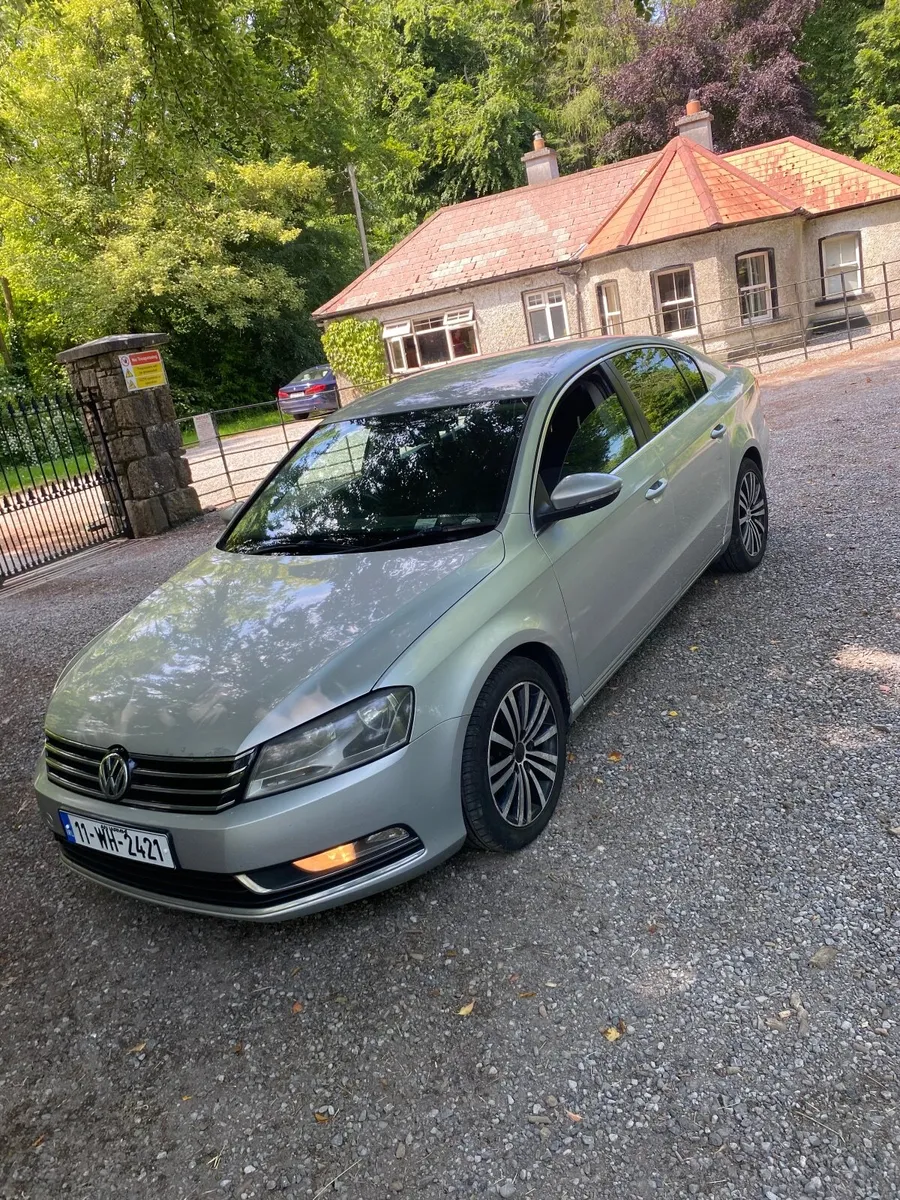 Volkswagen Passat 2011 PRICE 3900 - Image 4