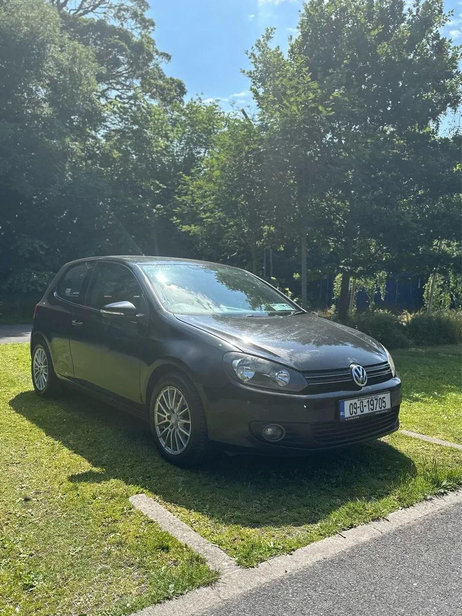 Volkswagen Golf 2.0 TDI - Image 1
