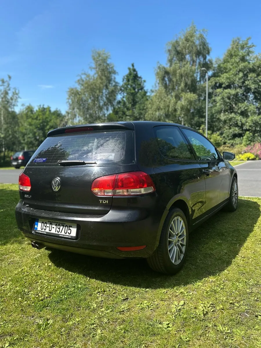 Volkswagen Golf 2.0 TDI - Image 4