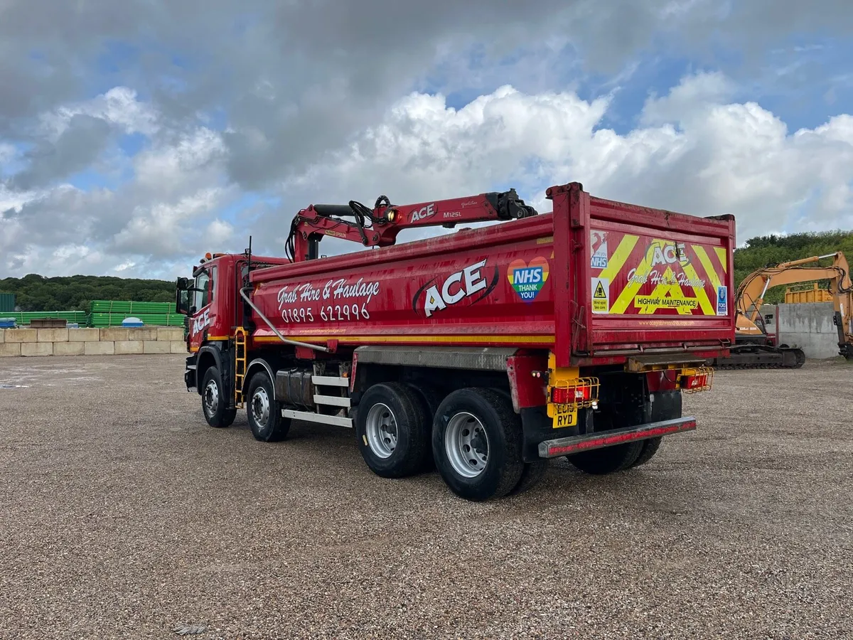 2015 scania p410 grab lorry - Image 3