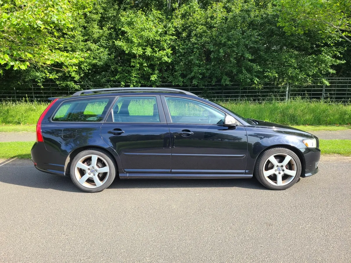 Volvo V50,  R-Design, 2010 - Image 4