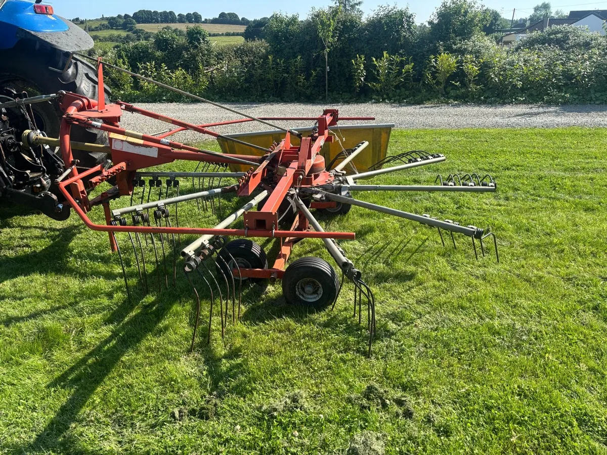 Fella 350 single rotor rake - Image 2