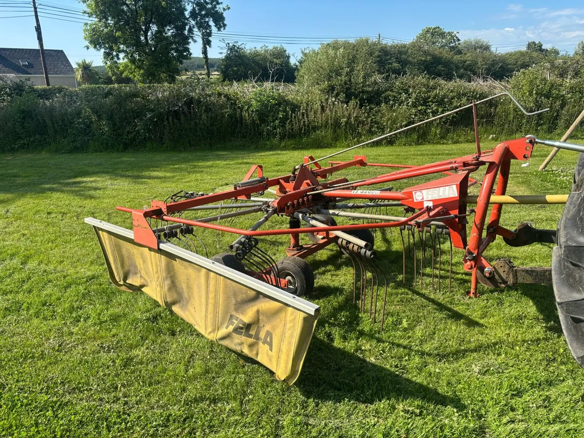 Fella 350 single rotor rake - Image 3