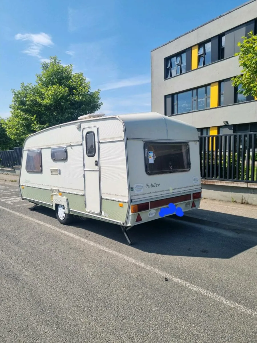 Caravan - Image 3