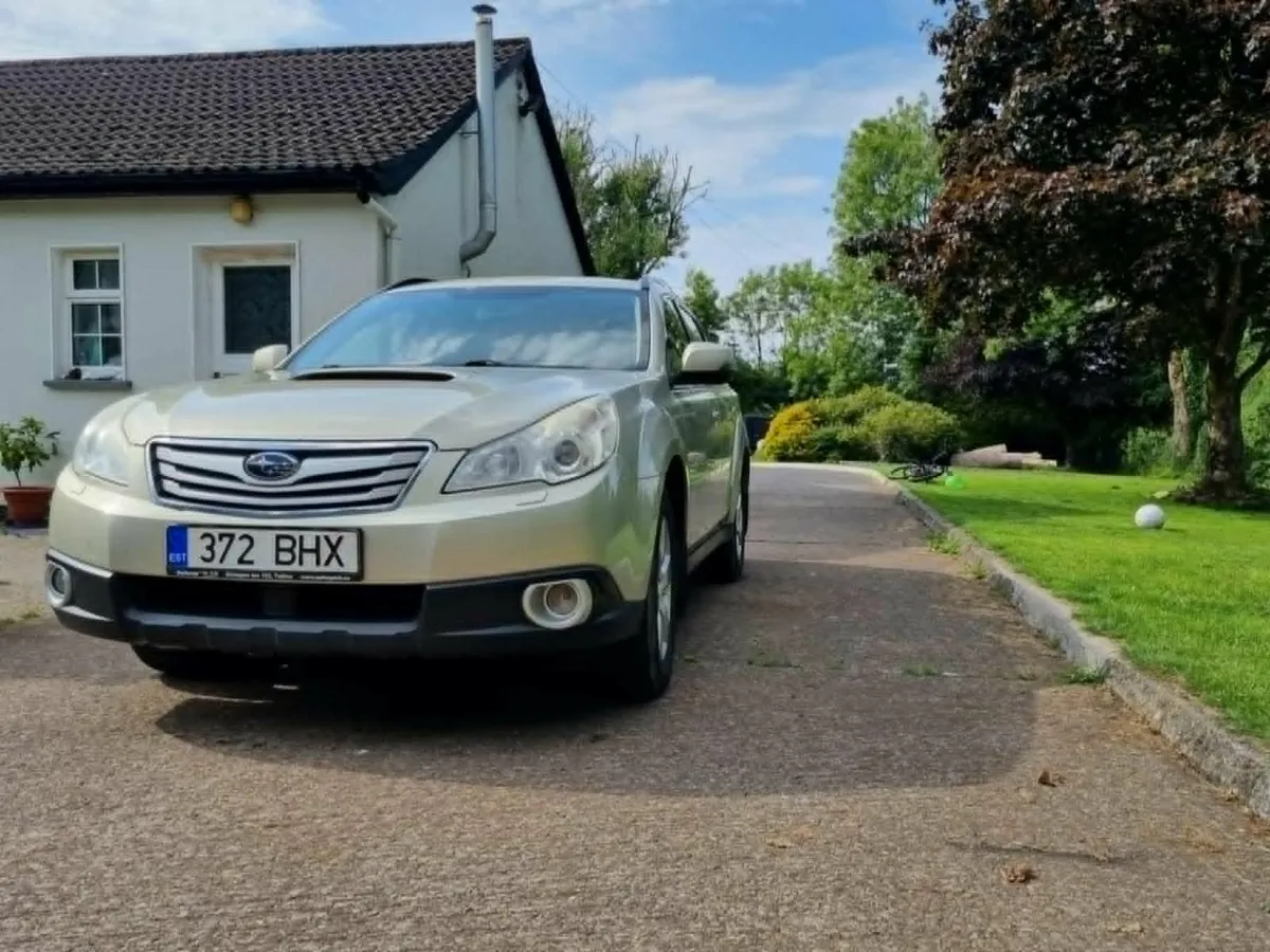 car LHD - Image 3