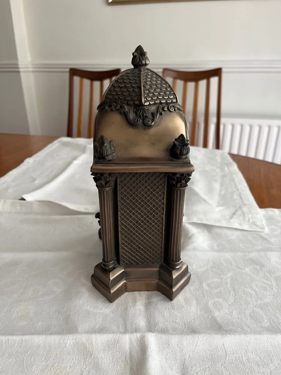 Genesis Mantel Clock - Heredities - Image 2