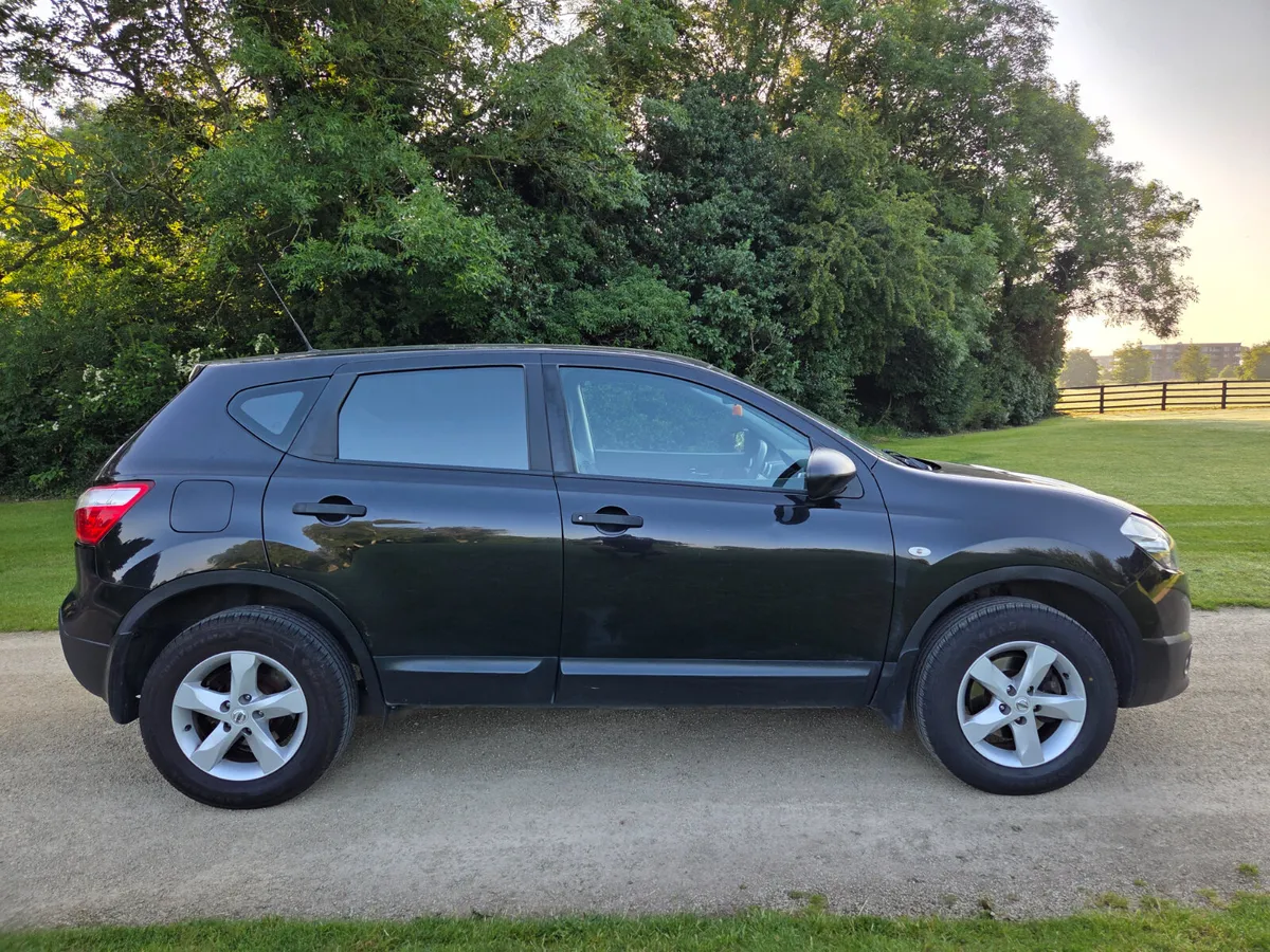 Nissan Qashqai 2013 - Image 1