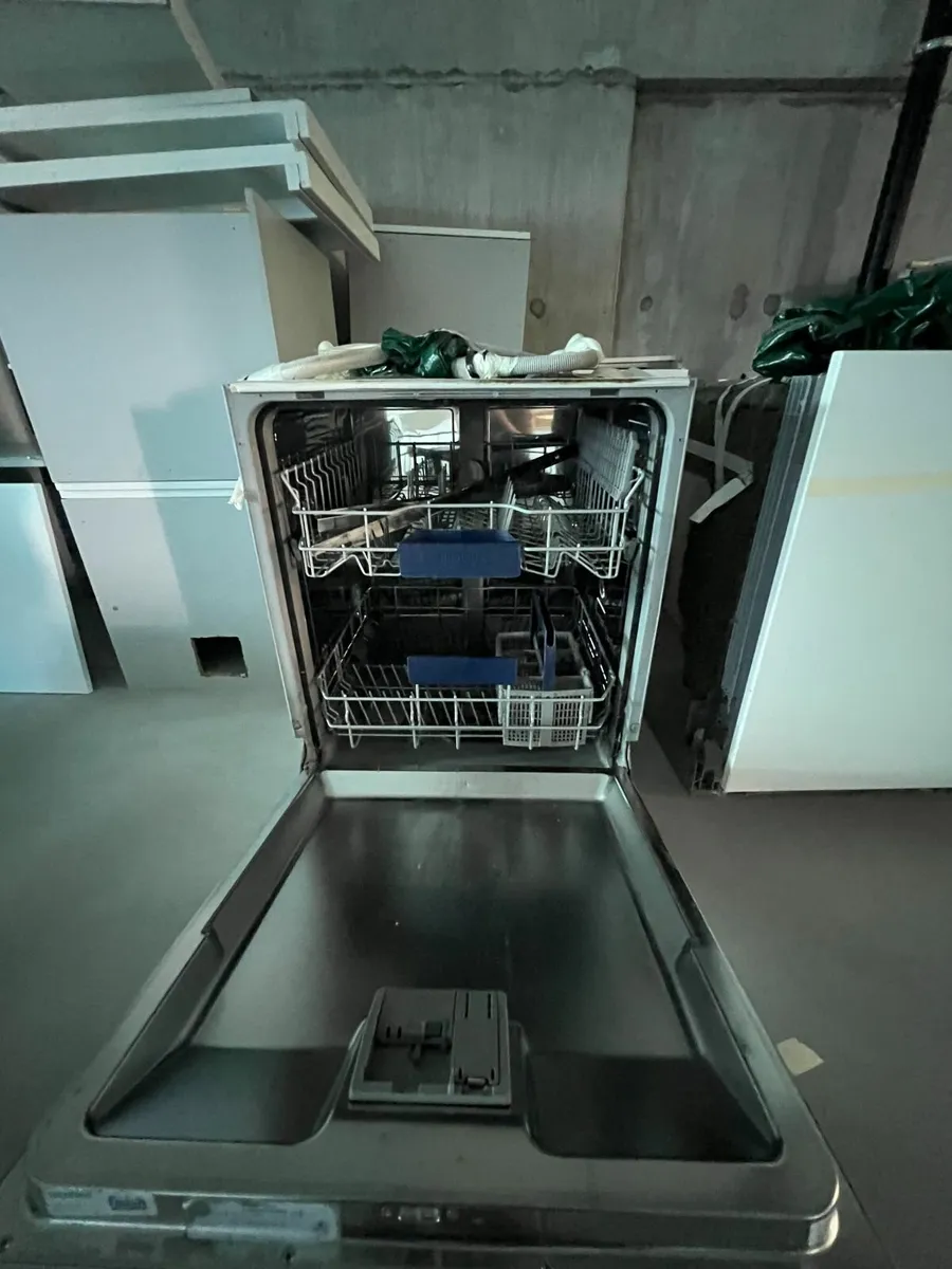 Siemens Dishwasher - Image 3