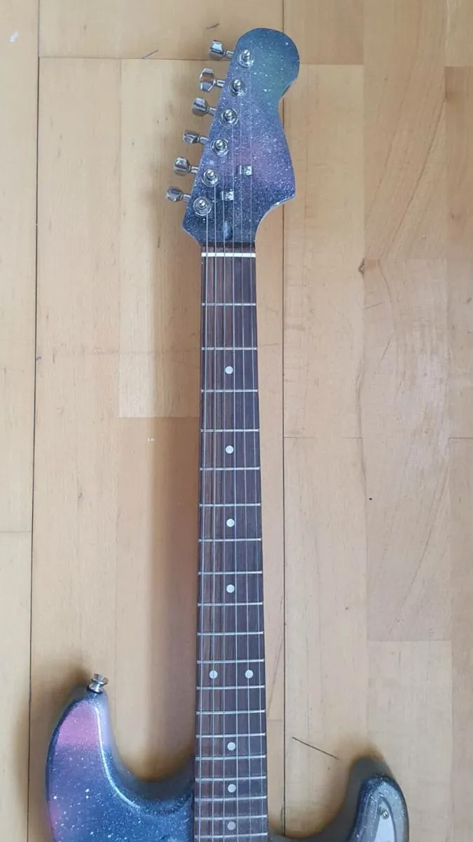 Moon Galaxy Strat - Image 4