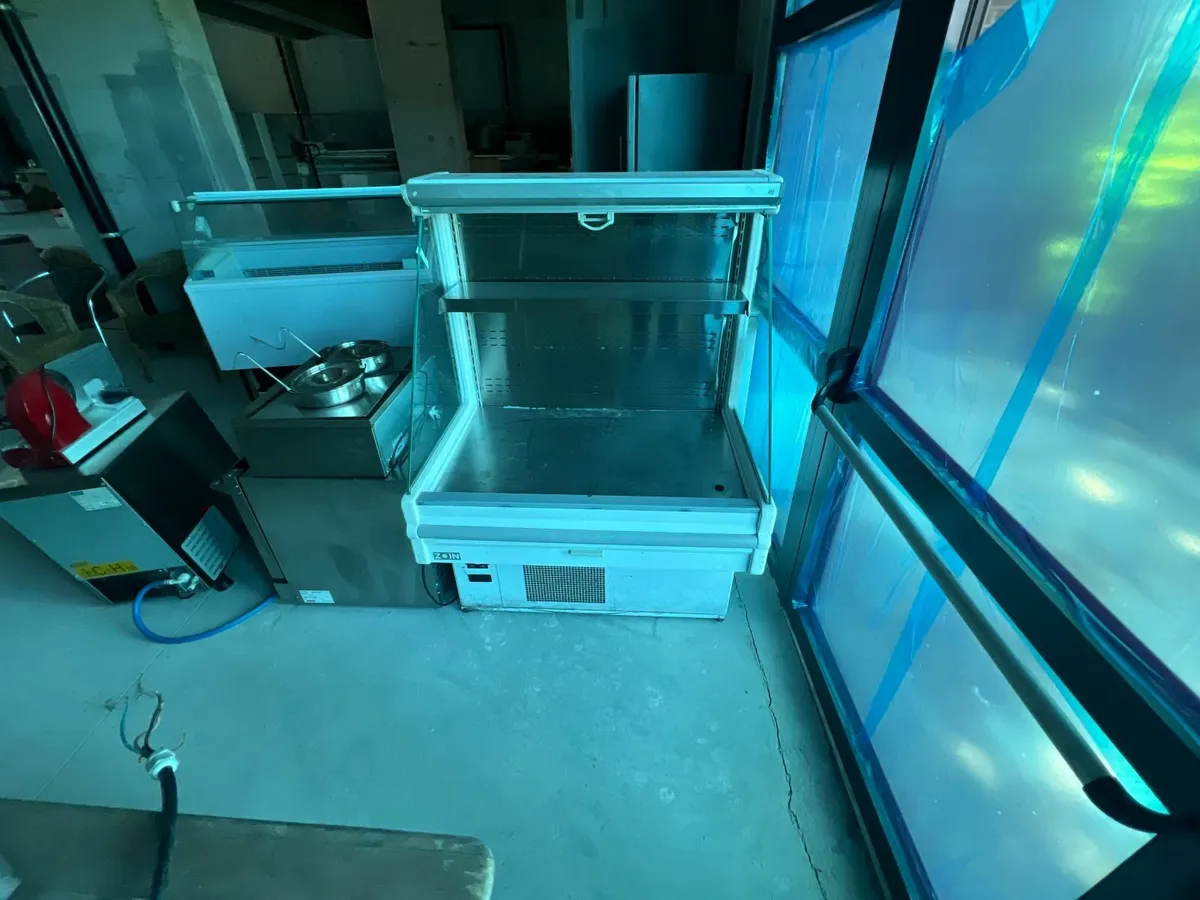 Display Fridge - Image 1