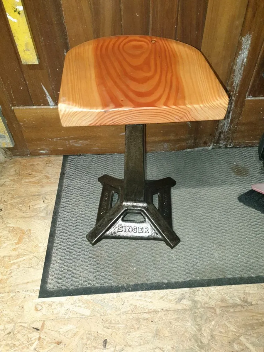 singer stool - Image 3