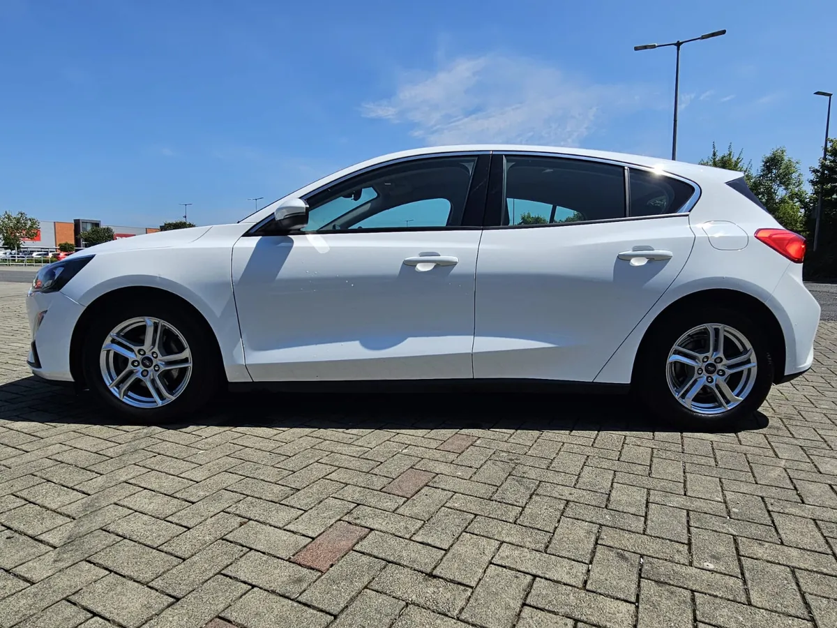 Ford Focus 2019 1.6 Diesel Zetec New Nct 06/2027 - Image 4