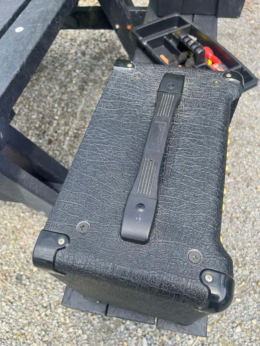 Guitar amp - Image 2