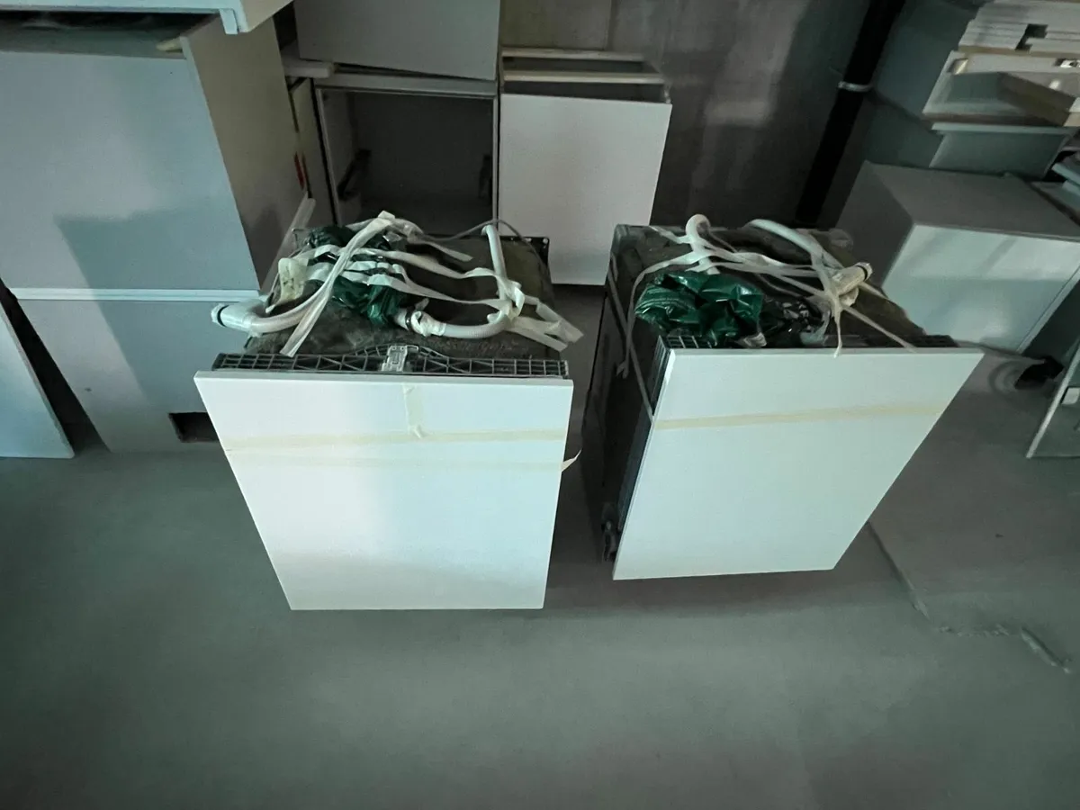 Siemens Dishwasher - Image 1