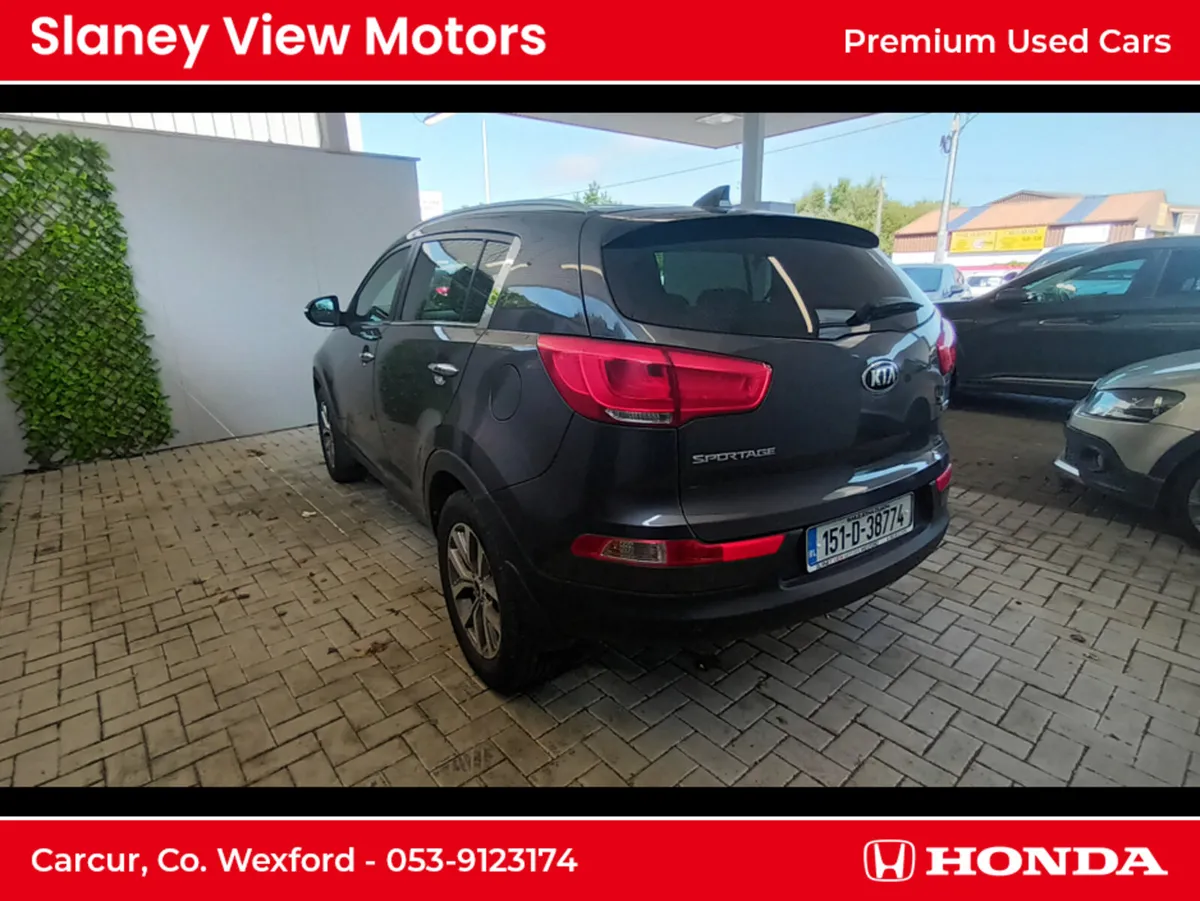 Kia Sportage PLATINUM SE 4DR - Image 2