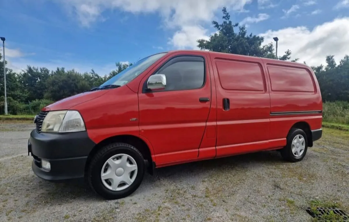 Toyota hiace - Image 3