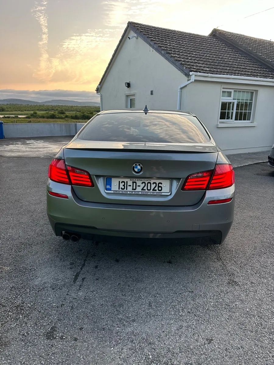 BMW 5-Series MSPORT AUTO  F10 - Image 3