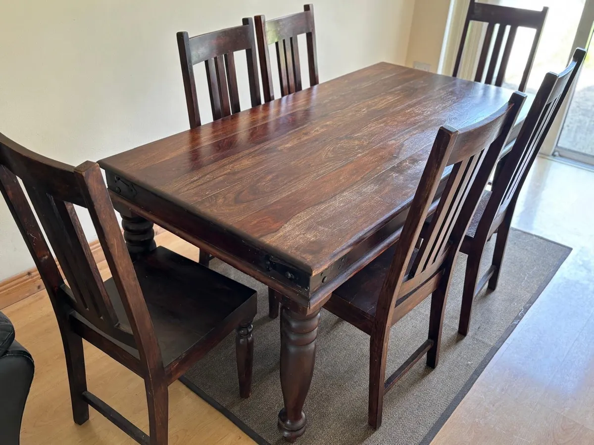 Dining table and chairs - Image 2