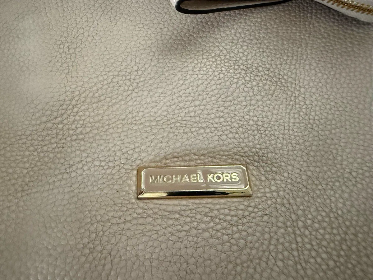 Michael Kors Lexington - Image 3