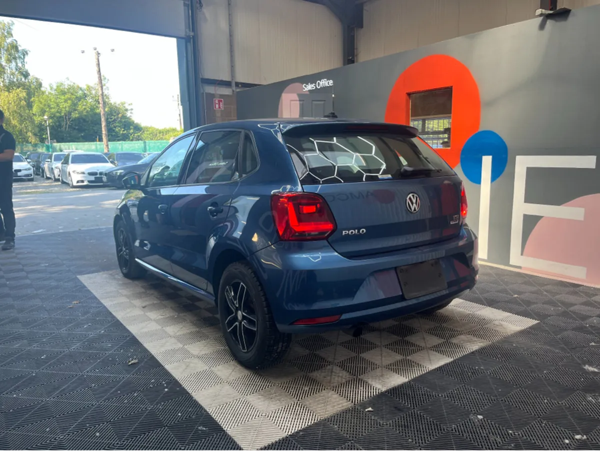 Volkswagen Polo 1.2 TSI COMFORT LINE / 57k KMs / R - Image 4