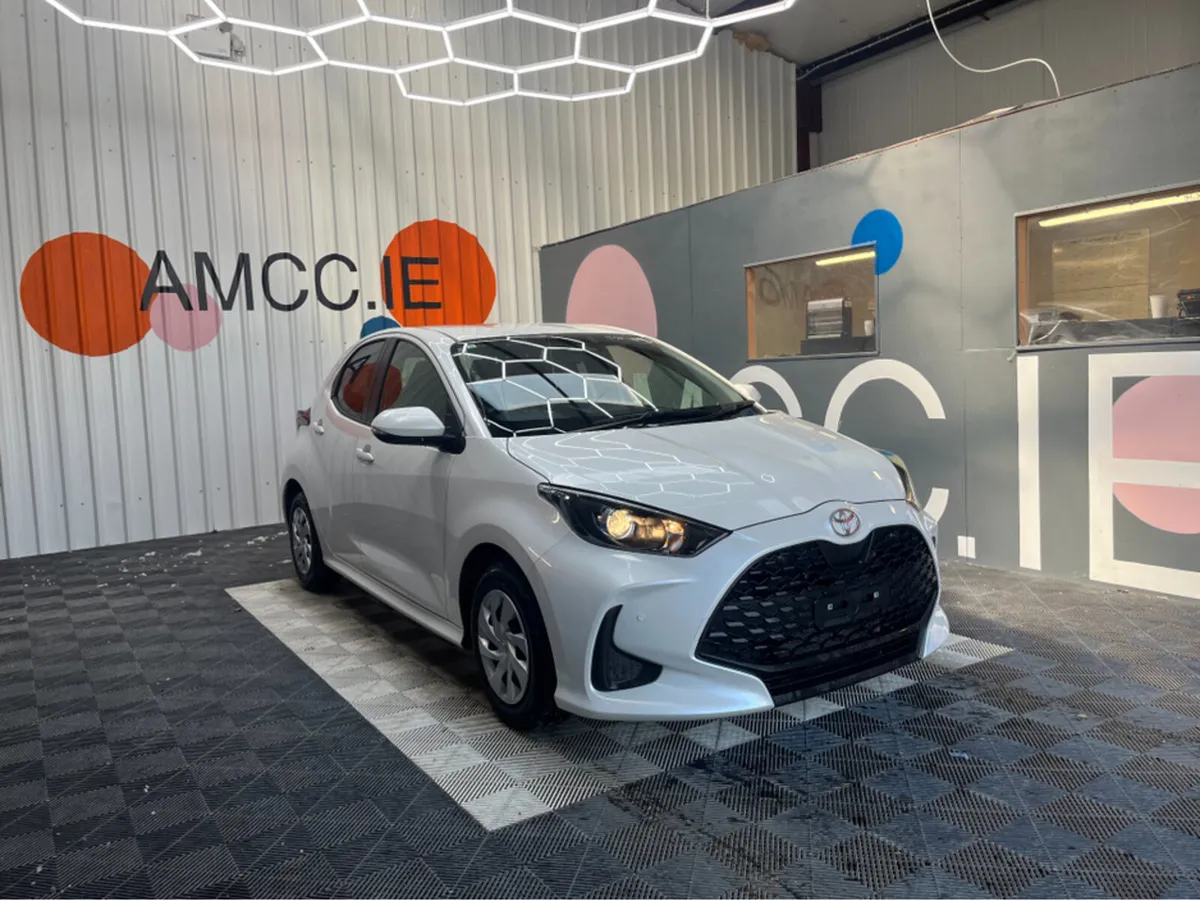 Toyota Yaris 1.0 PETROL / 8k KMs / AUTOMATIC - Image 1