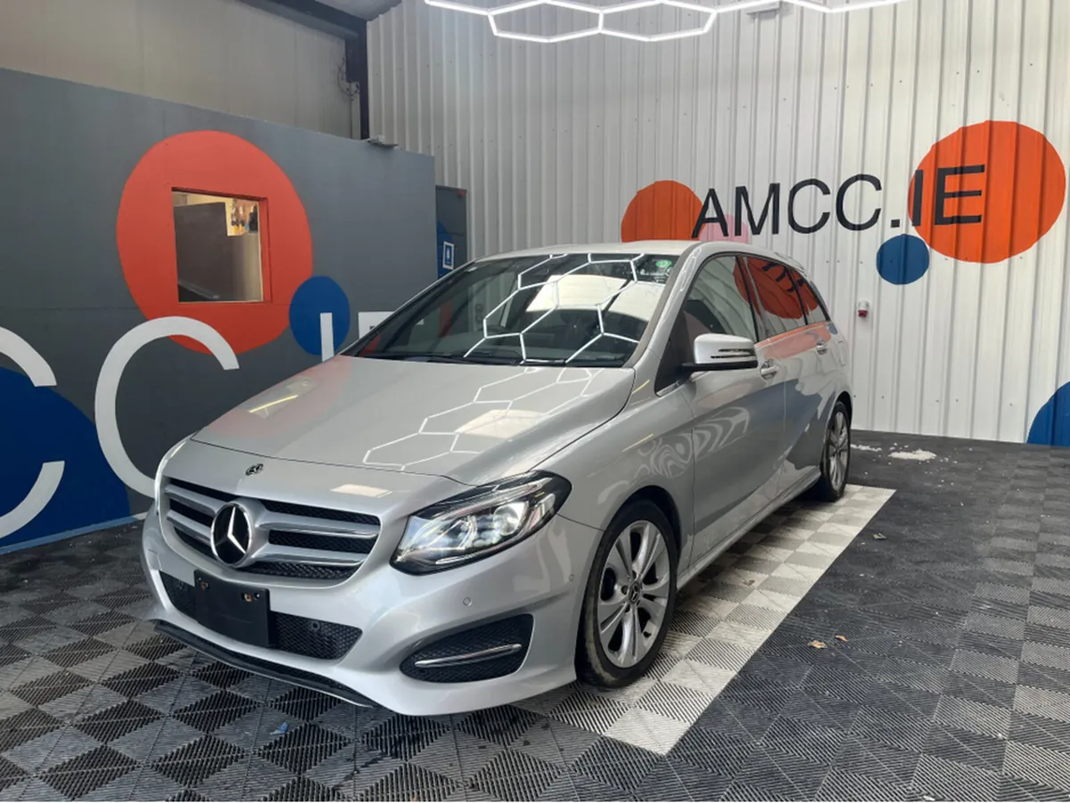Mercedes-Benz B-Class B180 / 34k KMs / REVERSE CAM - Image 3