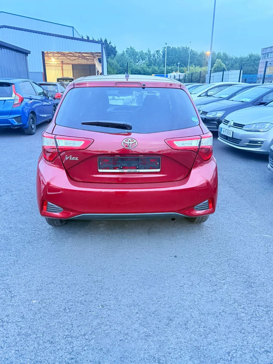 Toyota vitz 2019 1L 2019 - Image 3
