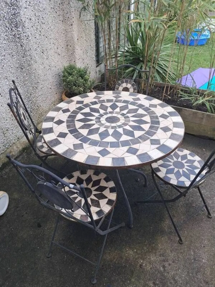 Garden dining set - Image 1