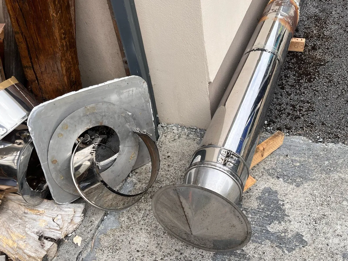 Double Lined Stainless Steel Internal Chimney Flue - Image 1