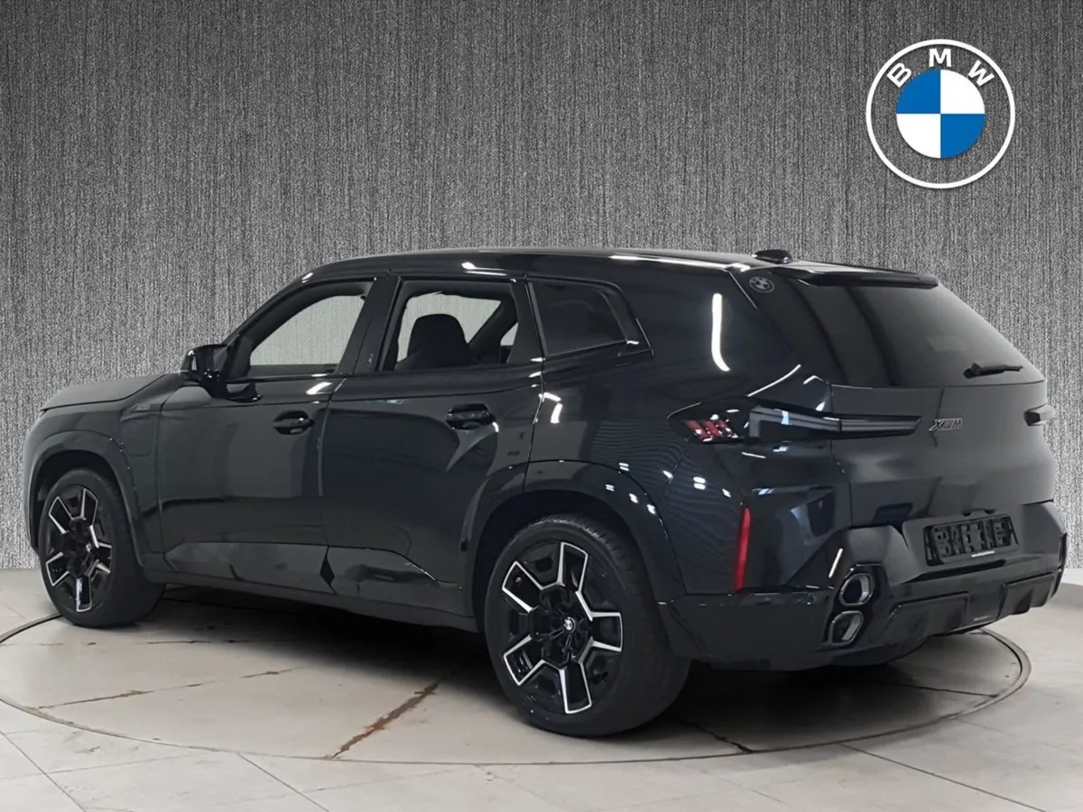 BMW XM XM 50e - Image 3