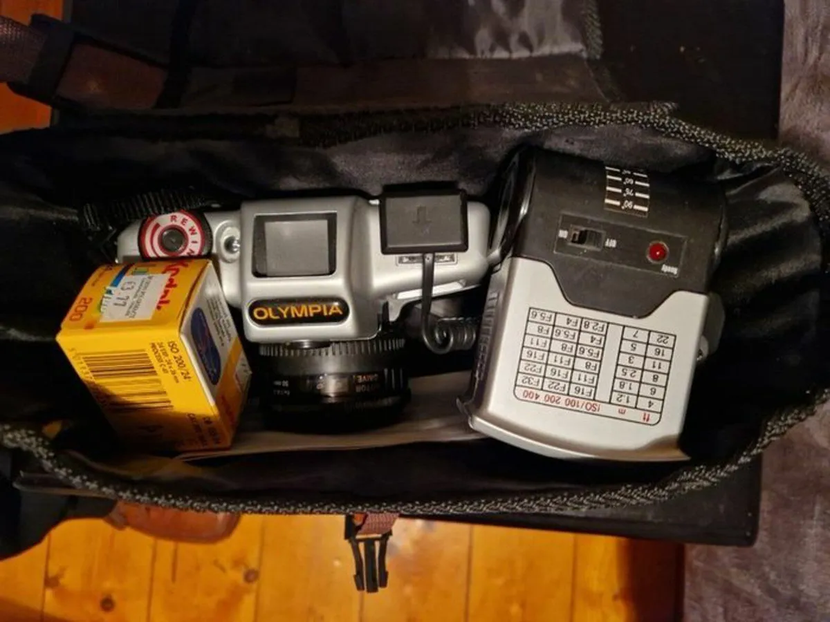 Vintage 1980 Olympia Big Royale 35mm Film Camera - Image 4