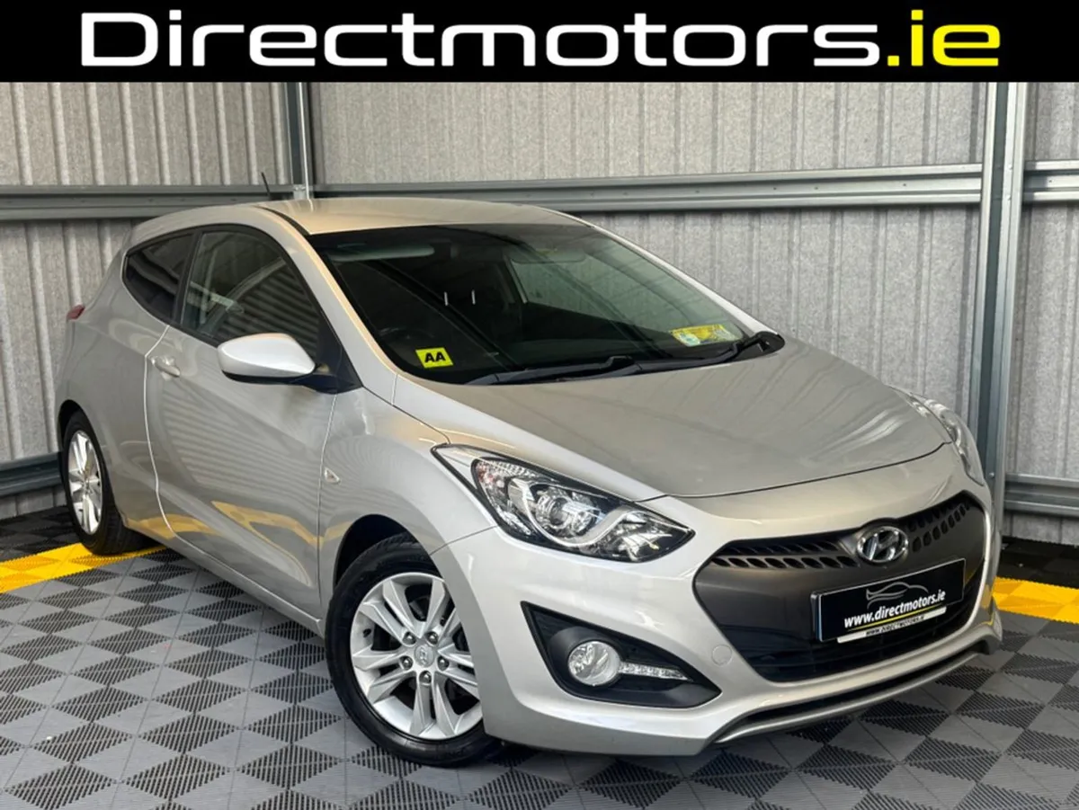 Hyundai i30 Van - Image 1