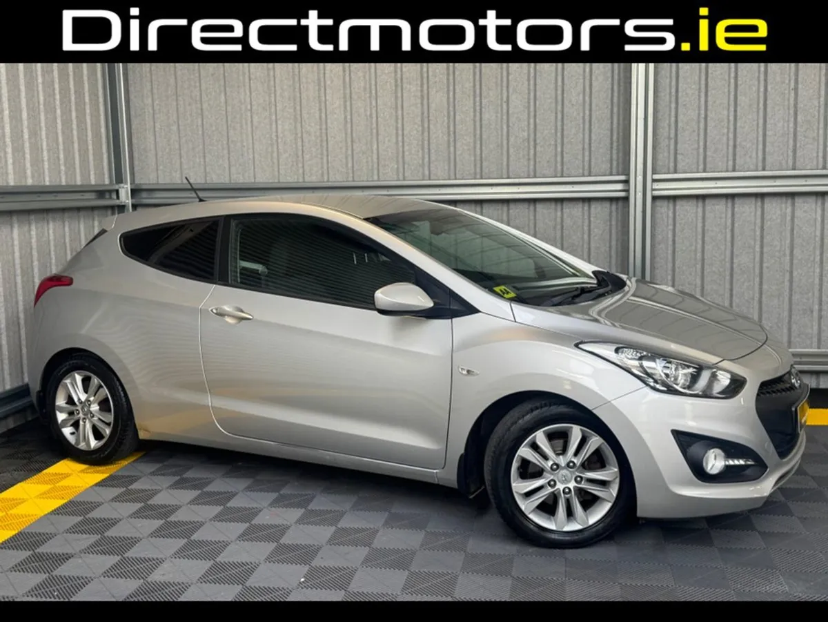 Hyundai i30 Van - Image 3