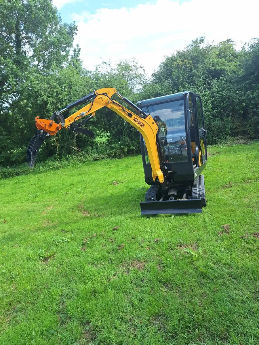 2.5 Ton Digger - Image 2